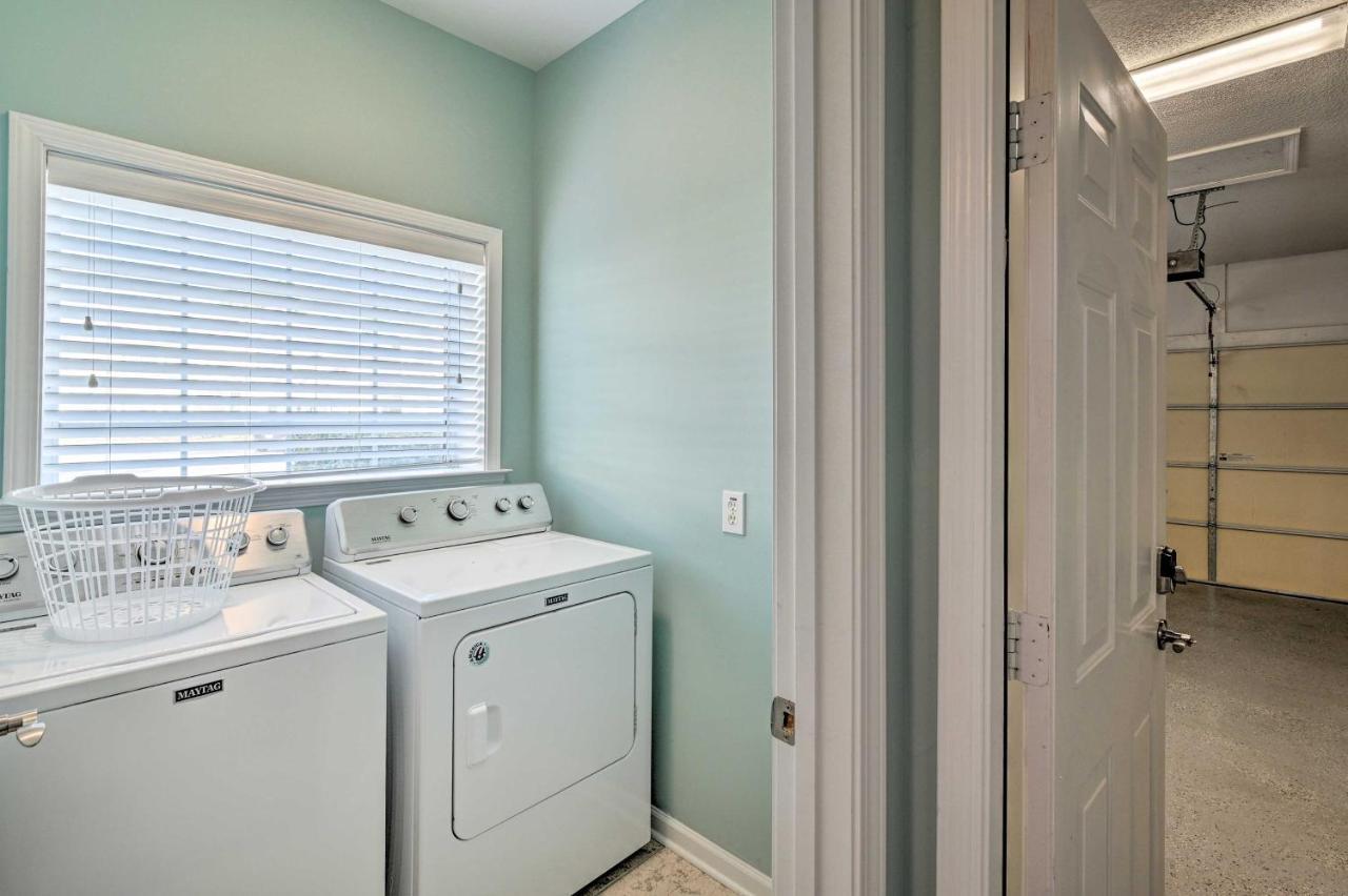 Golfers Paradise In Myrtle Beach With Balcony! Exteriör bild